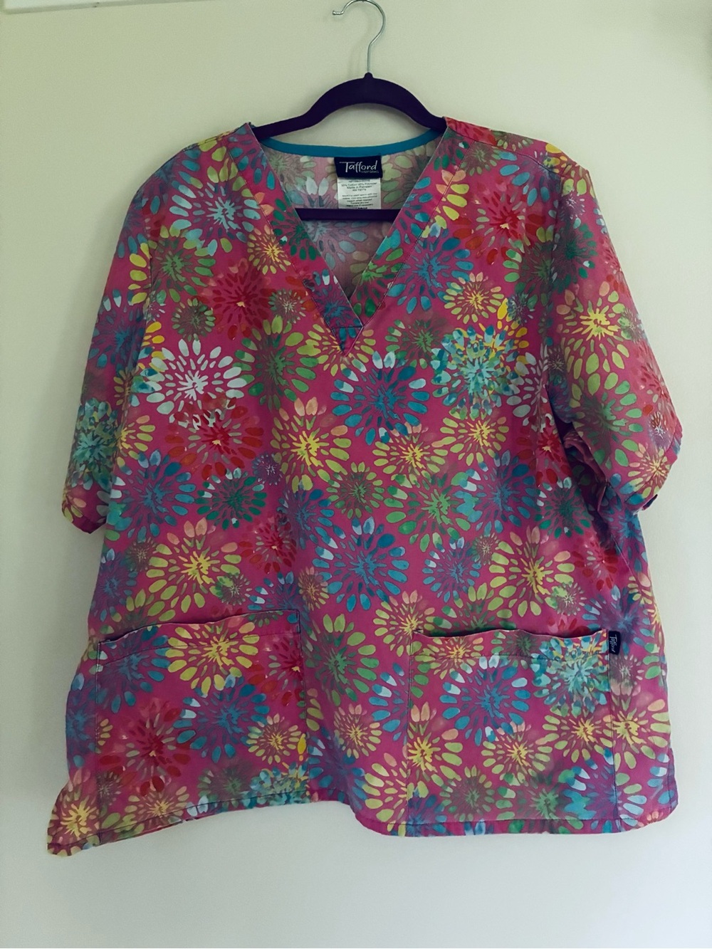 Tafford Multicolor Floral V-Neck Scrub Tunic